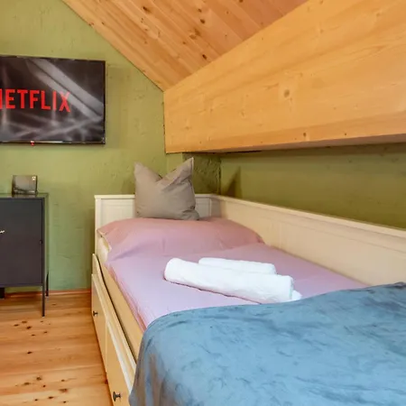 Grosses City-loft - Schwingstuhl & Sterne